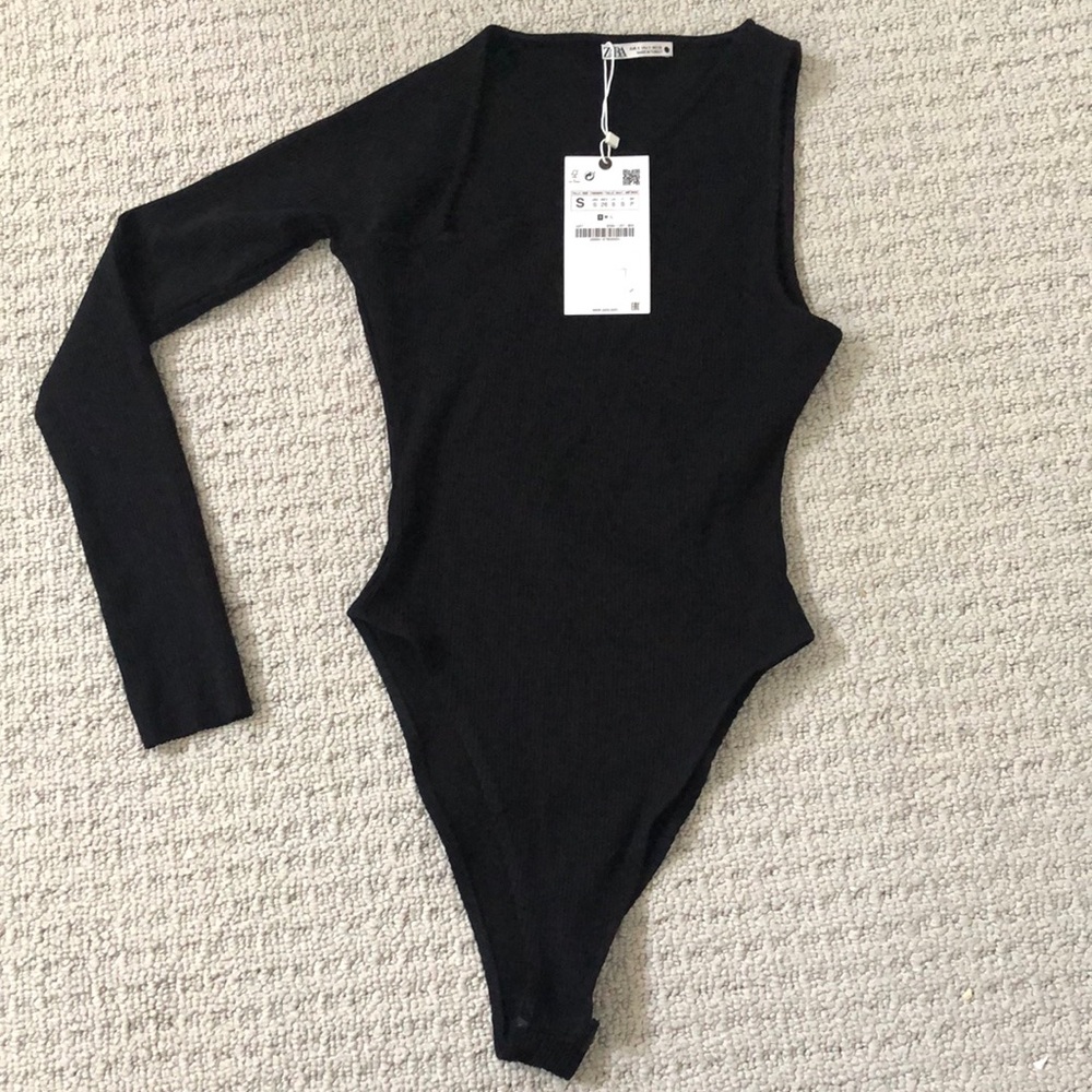 Zara | Asymmetrical Bodysuit Black Size Small